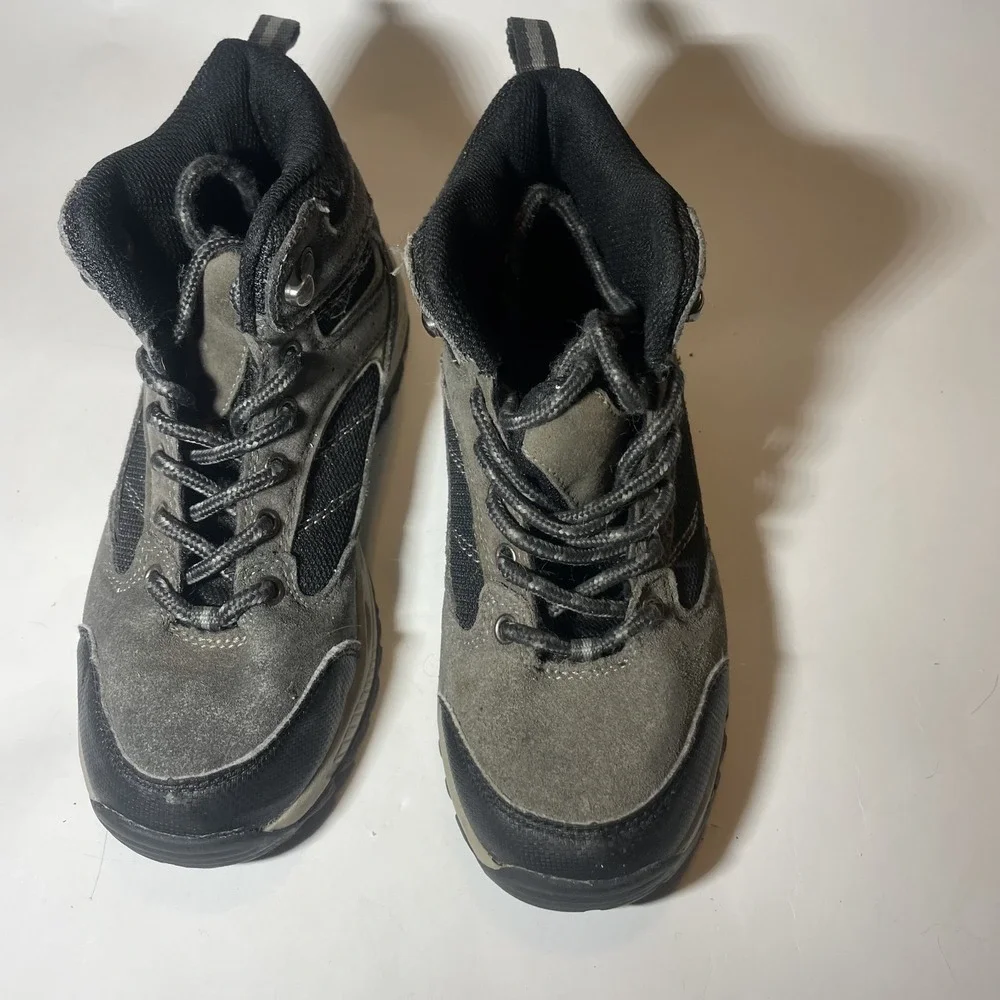 Denali Youth Hiking Boots Gray Suede Kids Size 2
